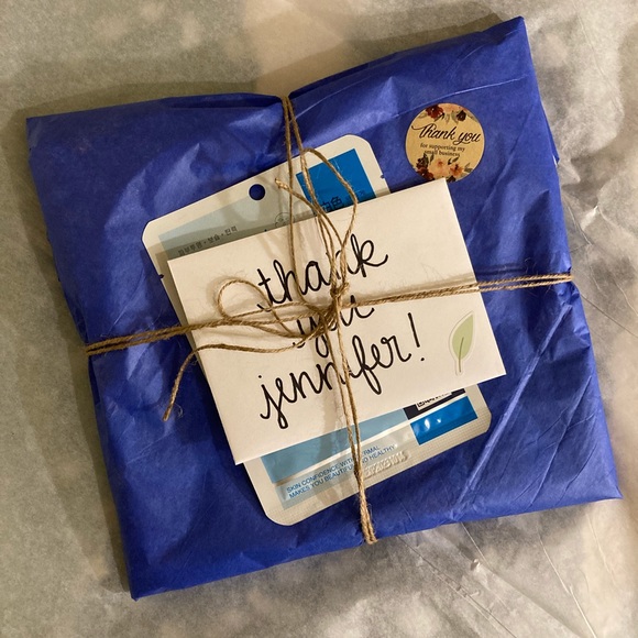 Hi! I’m Angie 🌺 - Picture 6 of 16